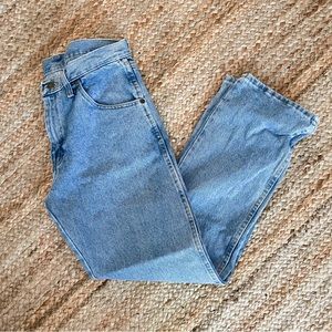 Wrangler Jeans • Light Wash